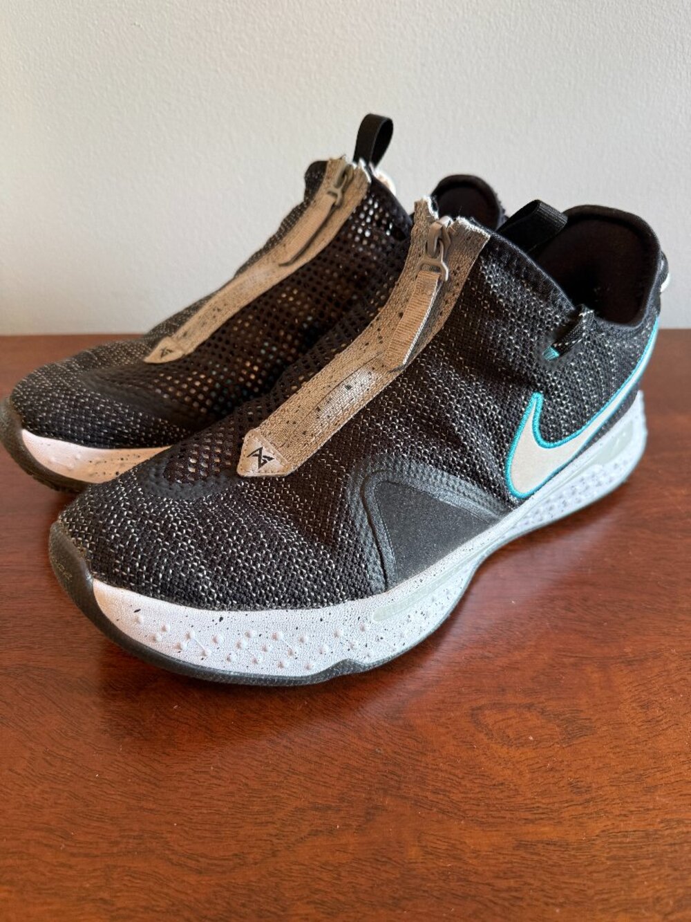 Nike PG 4 "Heather Black" Basketball Shoes Men's Size 10 Like New